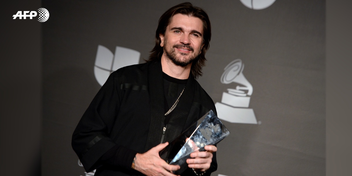 Juanes recibe el premio Persona del Año en el Latin Grammy 2019.