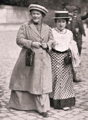 Clara Zetkin y Rosa de Luxemburgo,