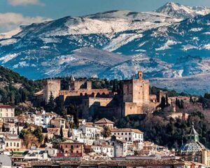 Granada: Una ciudad llena de historia, gastronomía y cultura