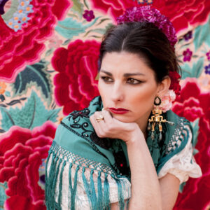 Rocío Peralta, la diseñadora de moda flamenca que vistió a Rosalía